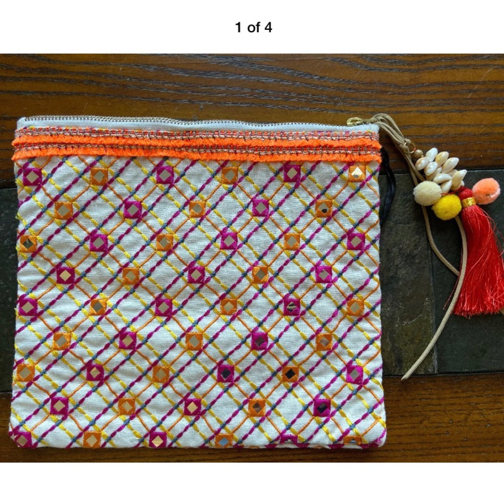 Zipper pouch